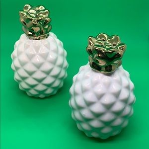 🍍Salt & Pepper Shakers 🍍